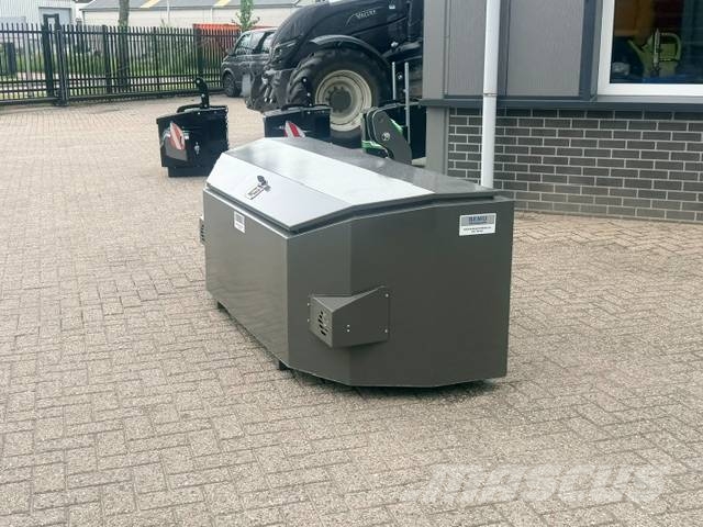Frontkist Opbergkist, opbergbox Otros accesorios para tractores