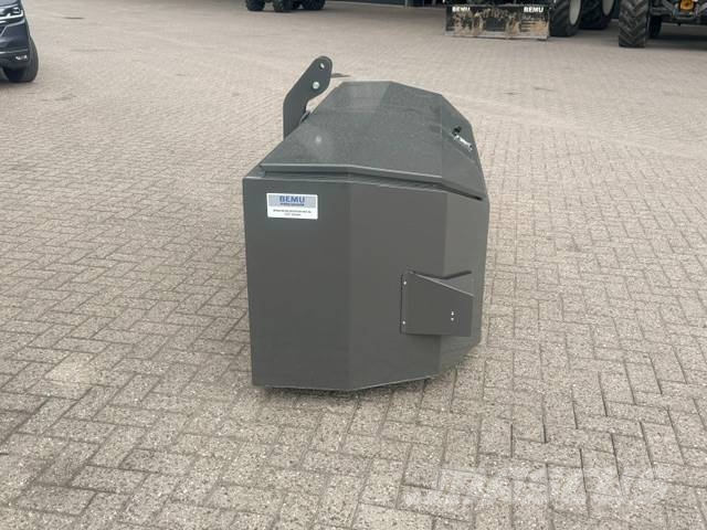 Frontkist Opbergkist, opbergbox Otros accesorios para tractores
