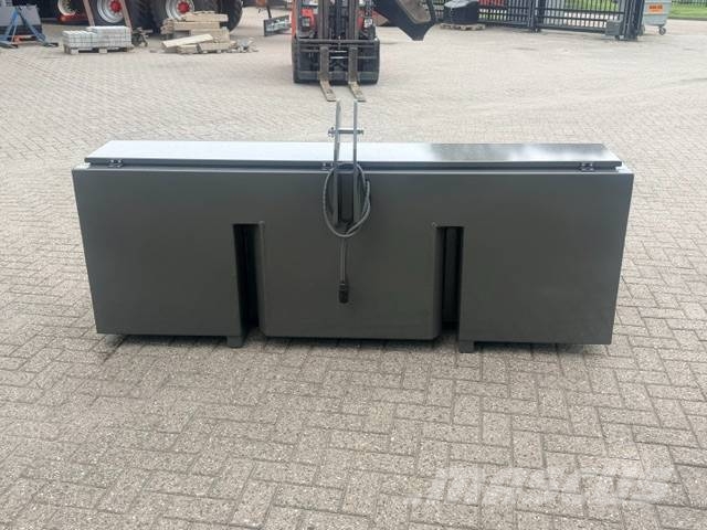 Frontkist Opbergkist, opbergbox Otros accesorios para tractores
