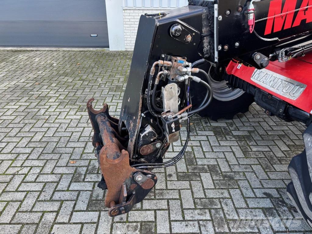 Manitou MLA-T 533-145 MLA-T 533-145V Articulated telescopi Chariot télescopique