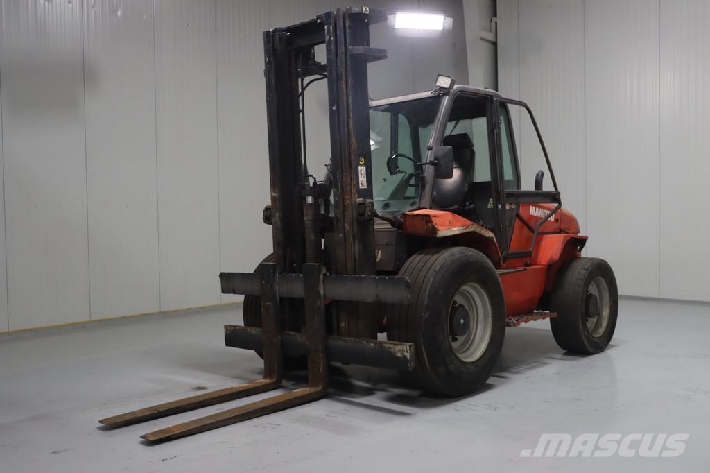 Manitou M50-4 شاحنات الديزل