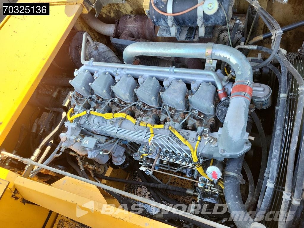 Liebherr R944 UHD - Extendable Undercarriage Bageri guseničari