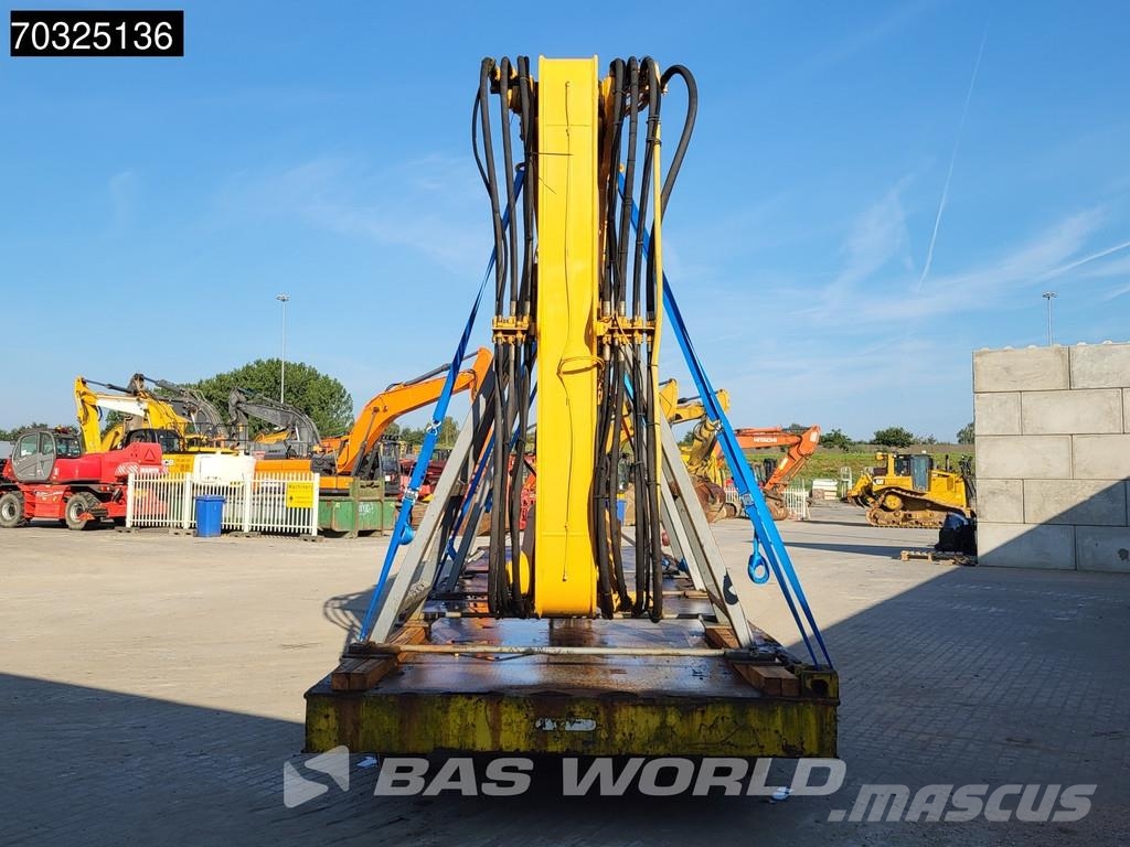 Liebherr R944 UHD - Extendable Undercarriage حفارات زحافة