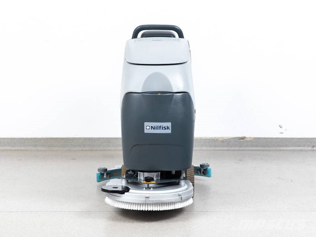 Nilfisk BA 531 D NEW BATTERIES SCRUBBER DRYER Lavasciuga