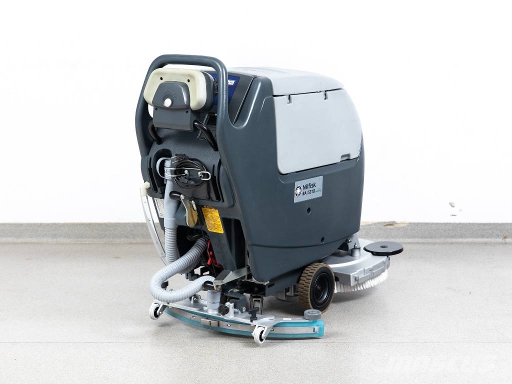 Nilfisk BA 531 D NEW BATTERIES SCRUBBER DRYER Lavasciuga