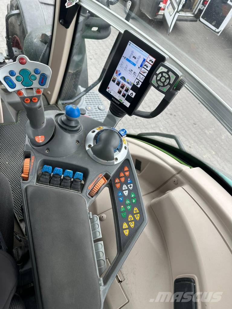 Fendt 826 Vario Profi Трактора