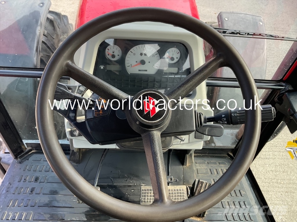 Massey Ferguson 5470 Tractors