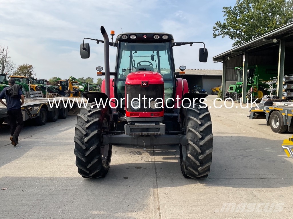 Massey Ferguson 5470 Tractors