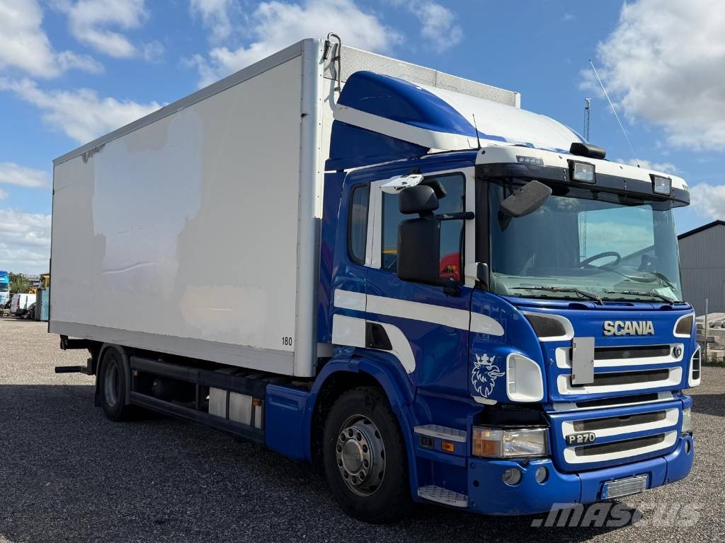 Scania P270DB4X2HLB Camiones con caja de remolque