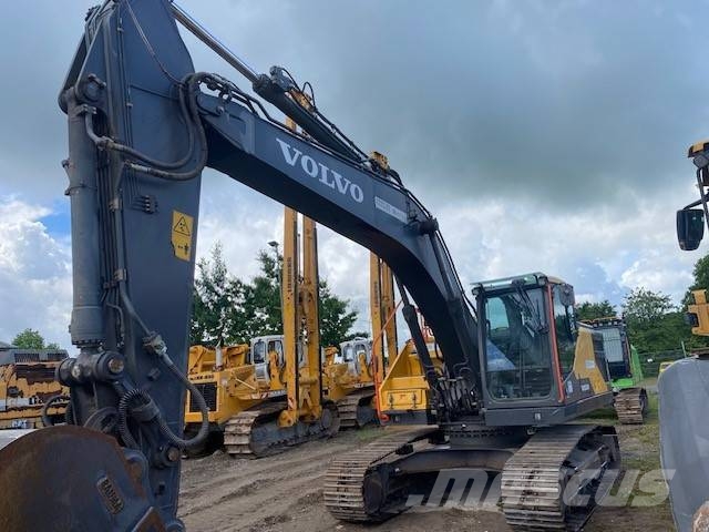 Volvo EC 250 E NL (12001056) Paletli ekskavatörler