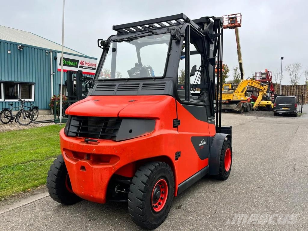Linde E70-01 شاحنات ذات رافعات شوكية تعمل بالكهرباء
