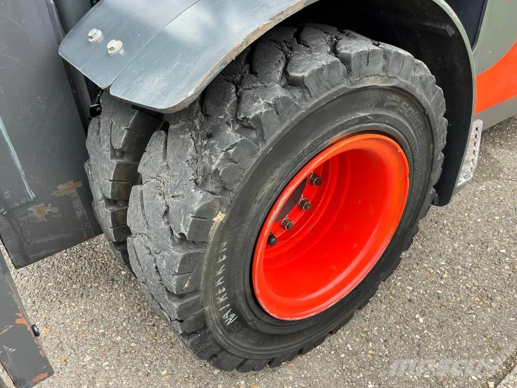 Linde E70-01 شاحنات ذات رافعات شوكية تعمل بالكهرباء