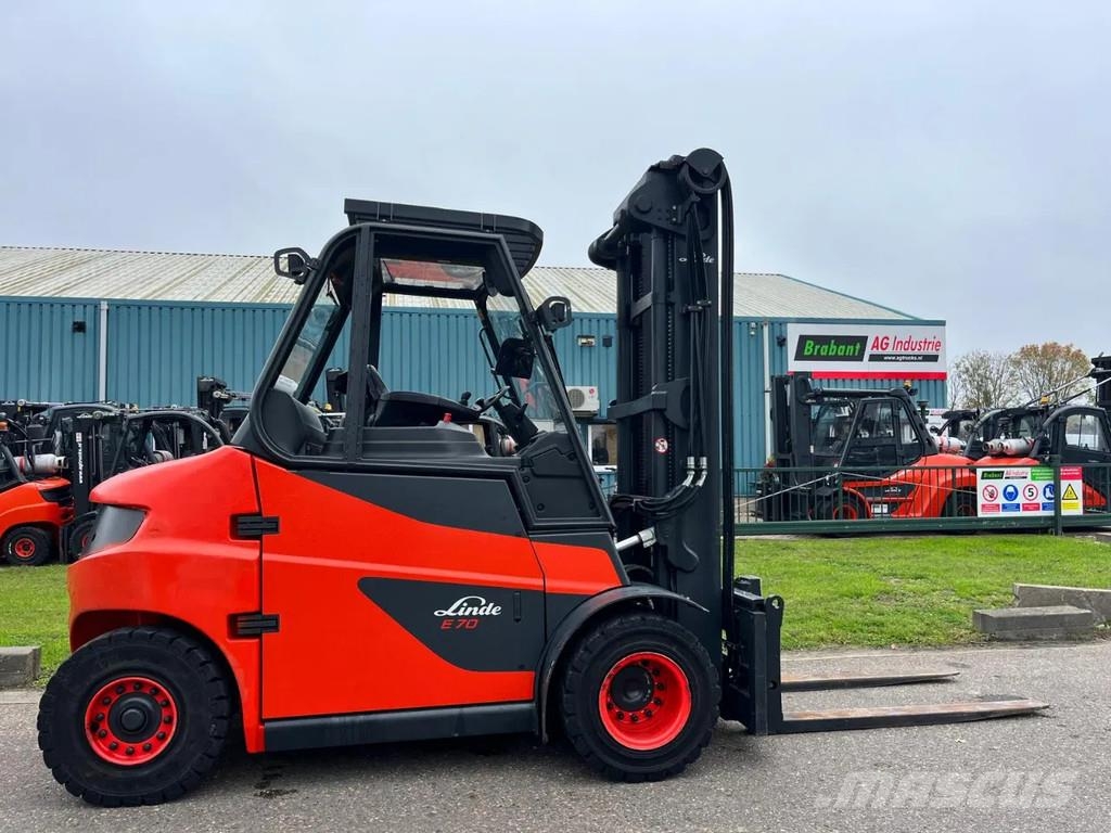 Linde E70-01 شاحنات ذات رافعات شوكية تعمل بالكهرباء