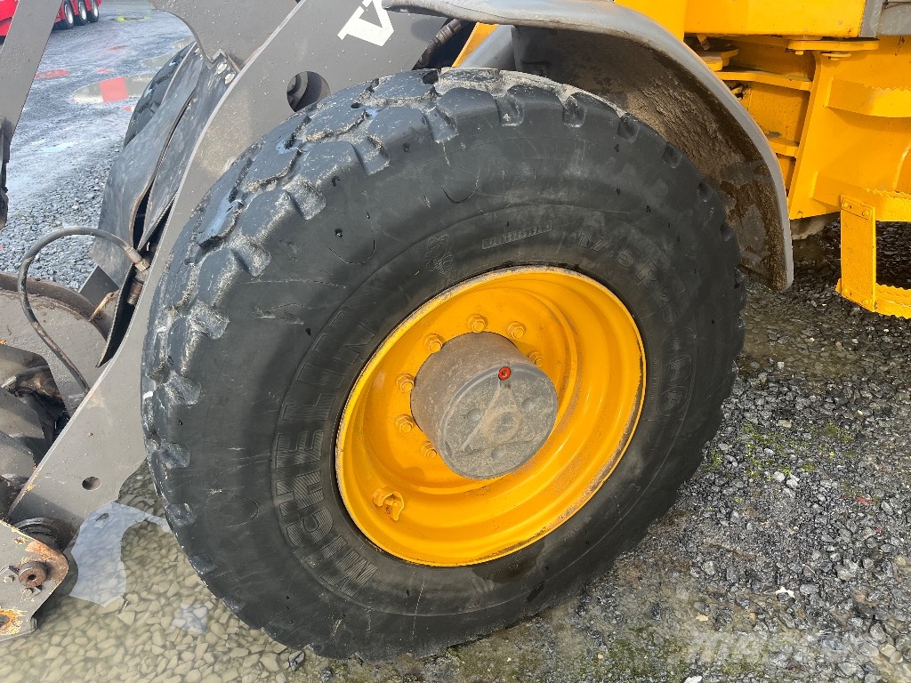 Volvo L 45 G Incarcator pe pneuri