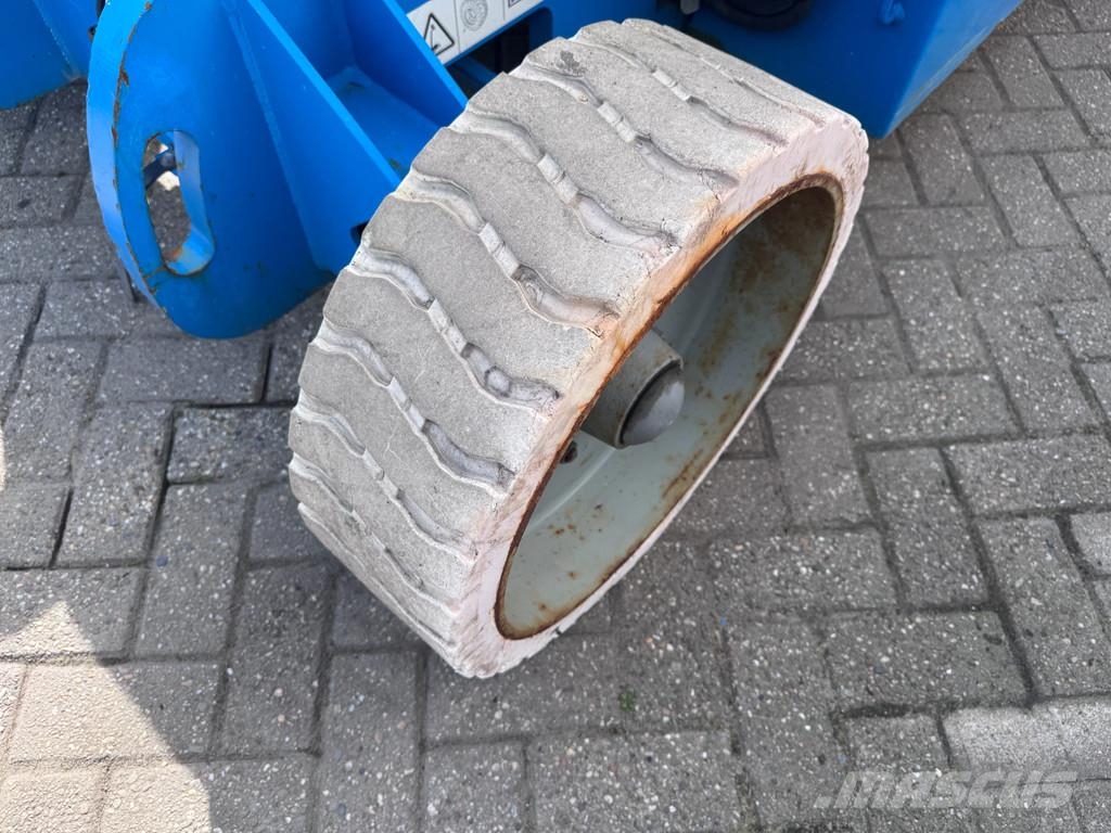 Genie Z34/22N Hoogwerker Knikarmhoogwerker Gelenkteleskoparbeitsbühnen