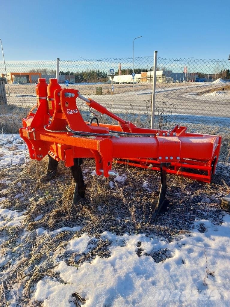 He-Va Sub Tiller 3m/3 hydr putkijyrä Grubber
