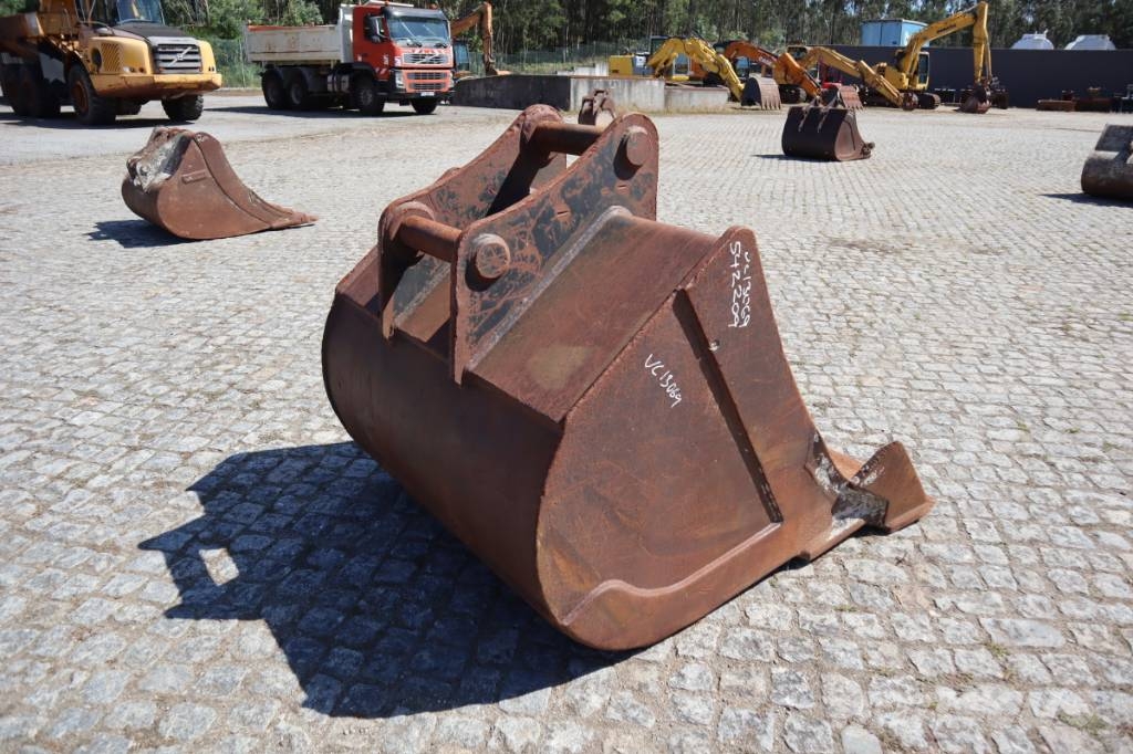 Balde escavação 1370 mm Ø80 Kašike / Korpe
