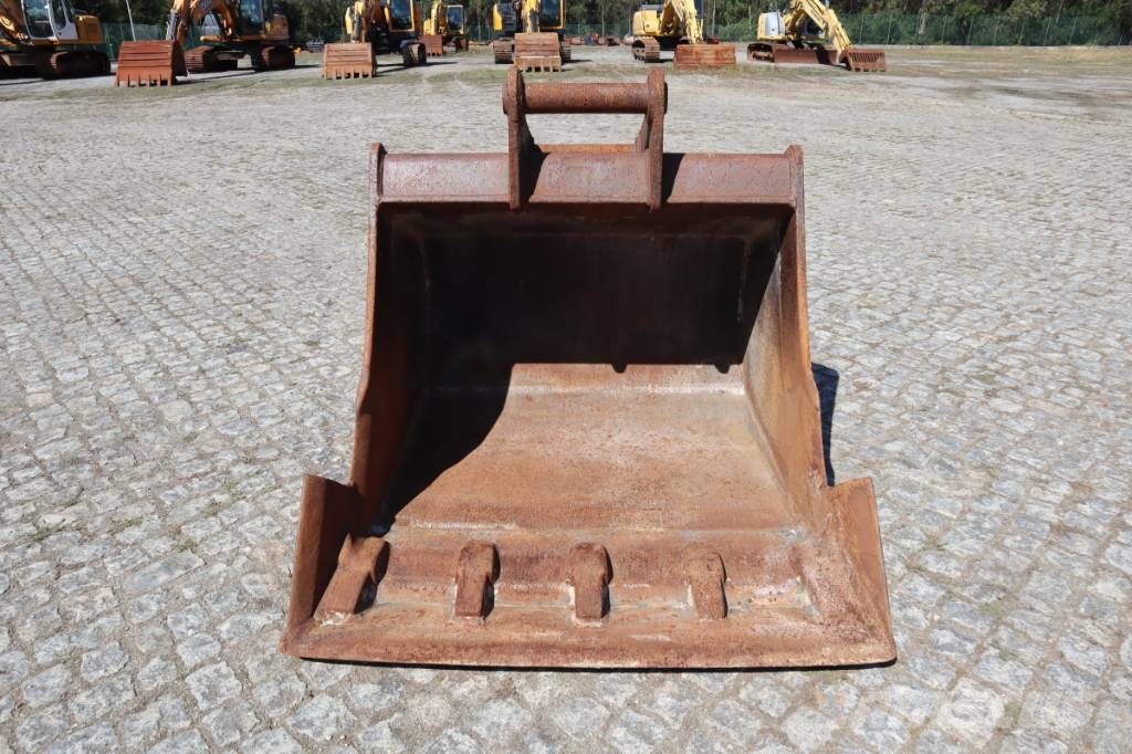 Balde escavação 1370 mm Ø80 Kašike / Korpe