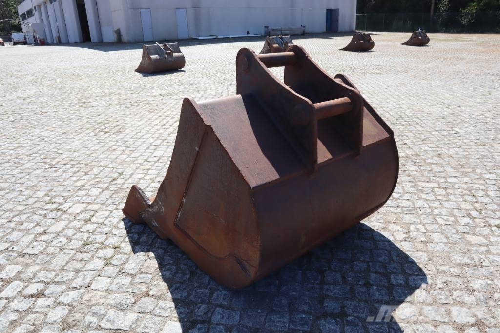 Balde escavação 1370 mm Ø80 Kašike / Korpe