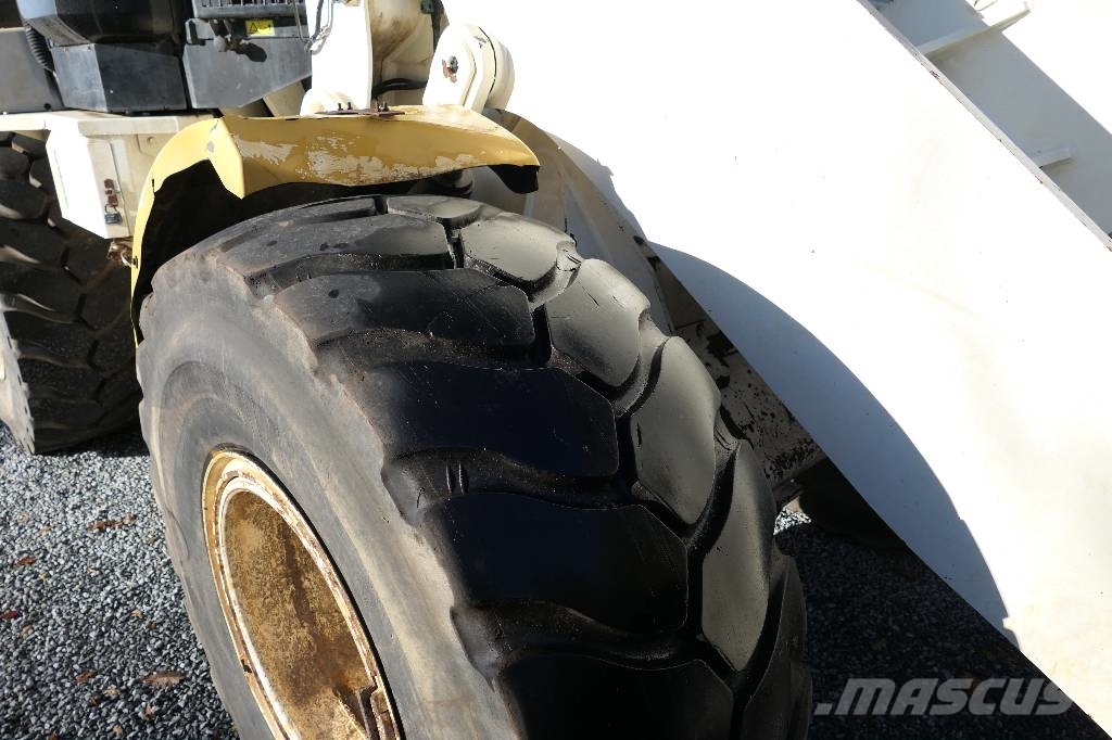 CAT 930 K Tekerlekli yükleyiciler