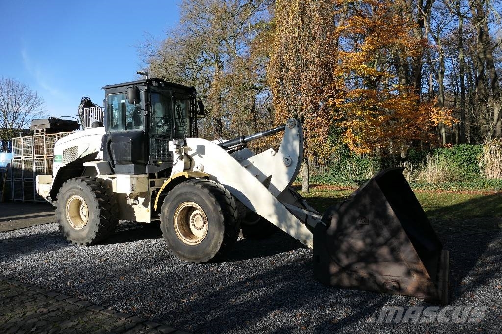 CAT 930 K Tekerlekli yükleyiciler