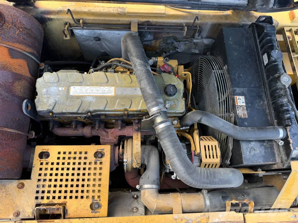 CAT 330 CL Beltegraver