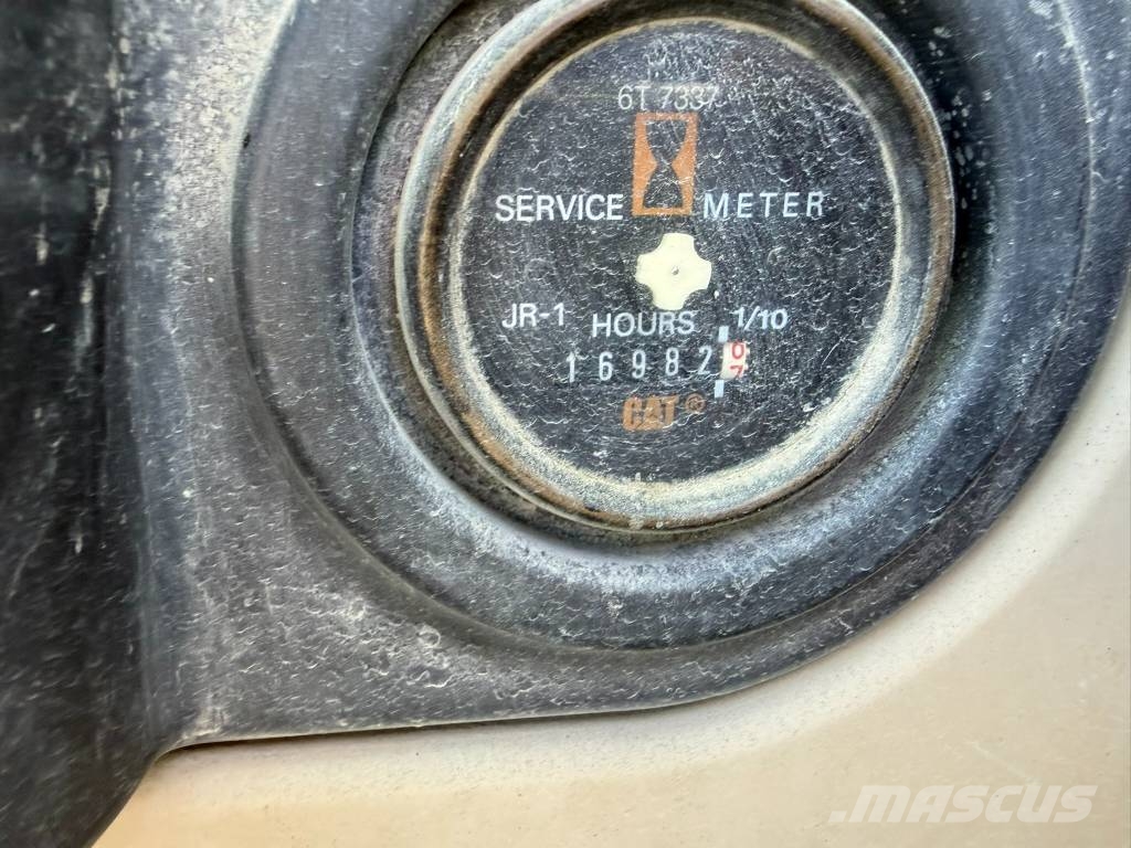 CAT 330 CL Beltegraver