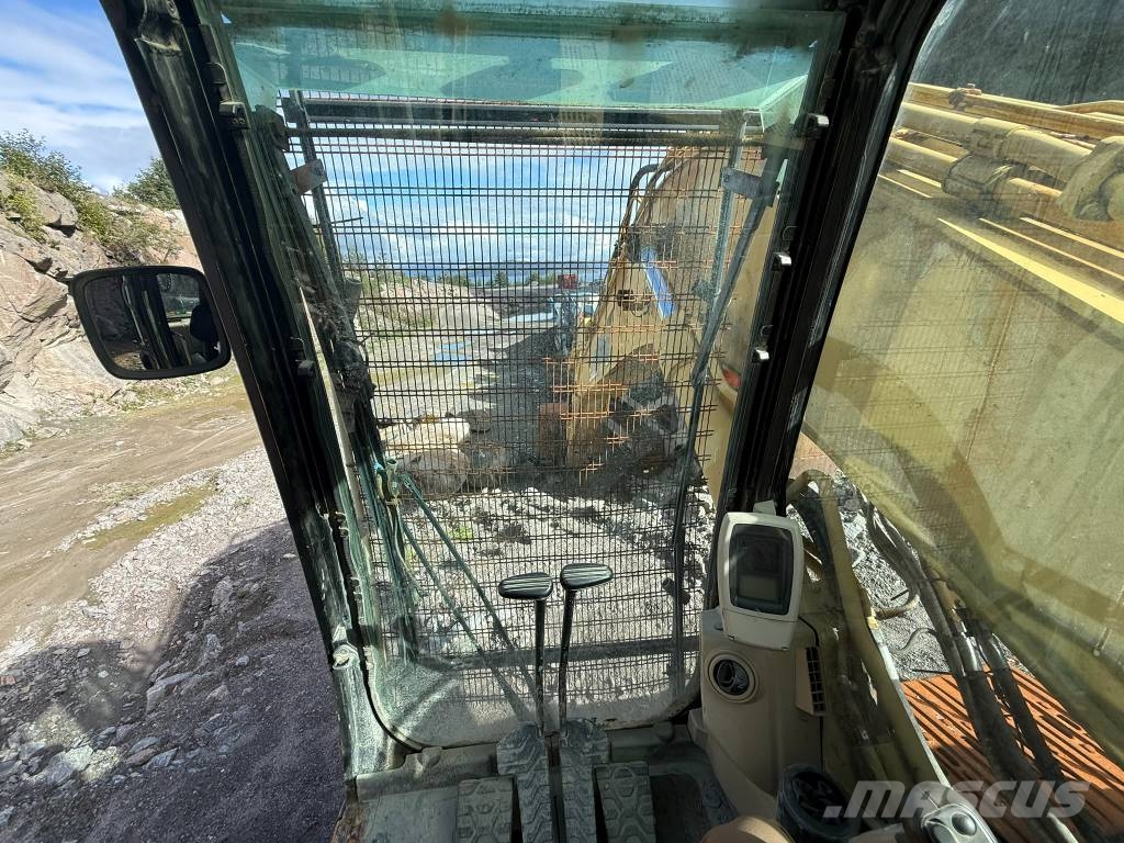 CAT 330 CL Beltegraver