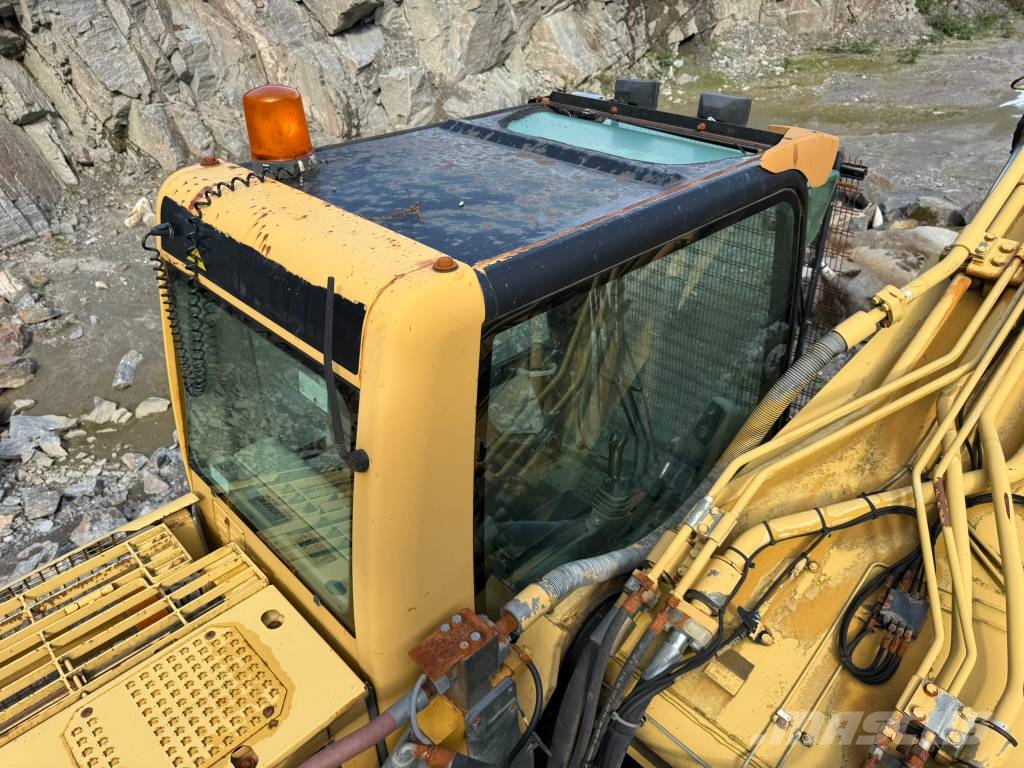 CAT 330 CL Beltegraver