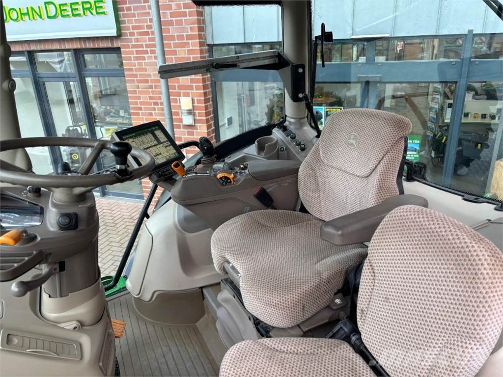 John Deere 6175R Traktori