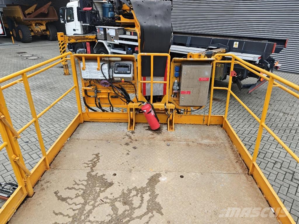 Volvo FMX 420 8x4 AMV SWL 10000 RH Tunnelplatform Truck mounted aerial platforms