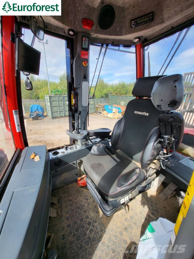 Komatsu 895 Forwarders