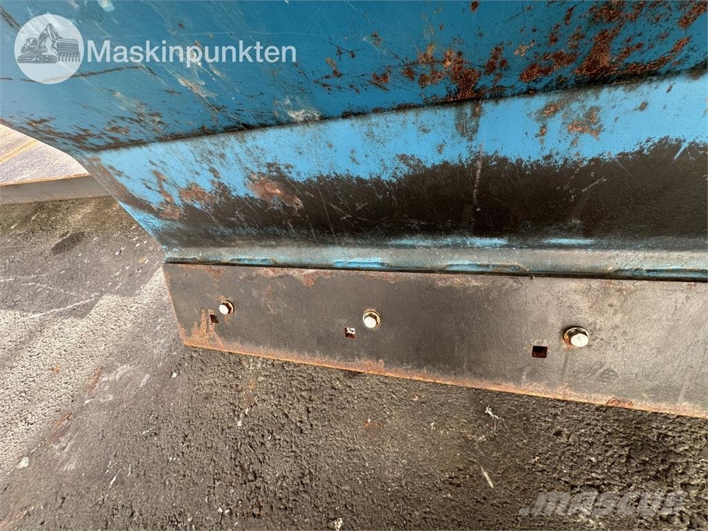 Stab Okänt Sneeuwschuivers en -ploegen