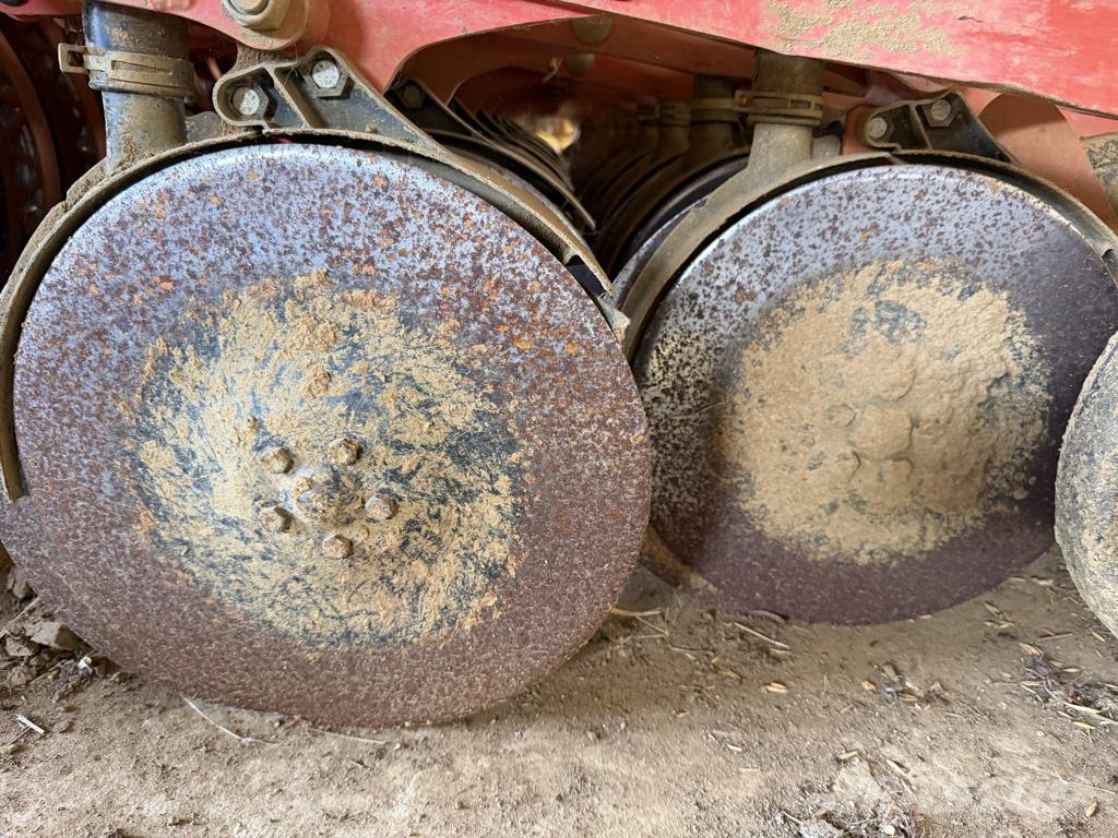 Kuhn Venta Semanatoare