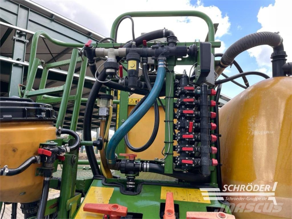 Amazone UG 2200 - 24 METER Причіпні обприскувачі