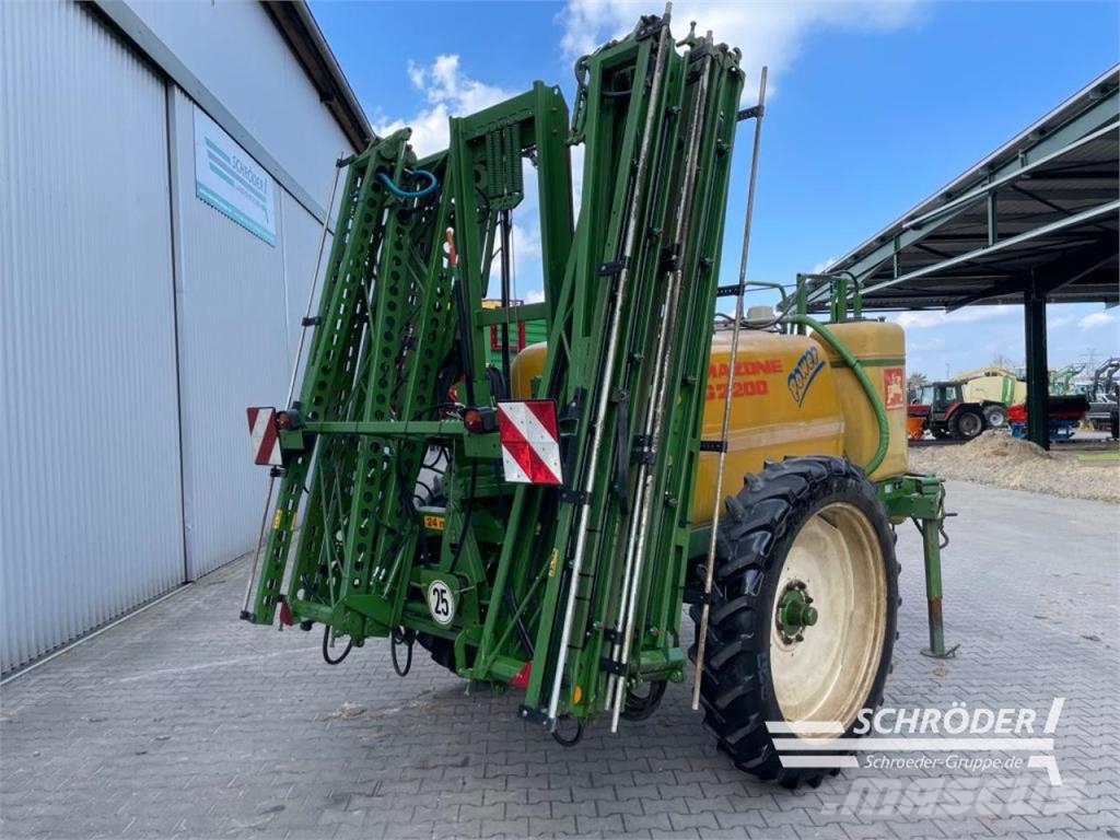 Amazone UG 2200 - 24 METER Причіпні обприскувачі