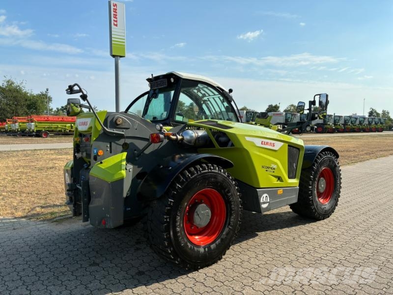 CLAAS SCORPION 756 VP+ معدات مناولة لأغراض الزراعة