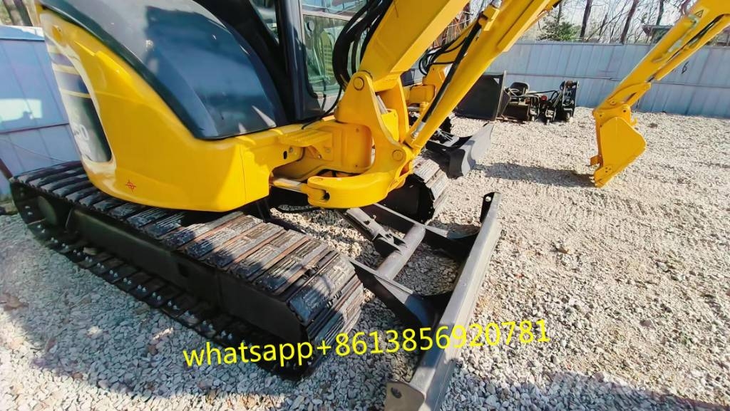 Komatsu PC 50 MR Mini ekskavatörler, 7 tona dek