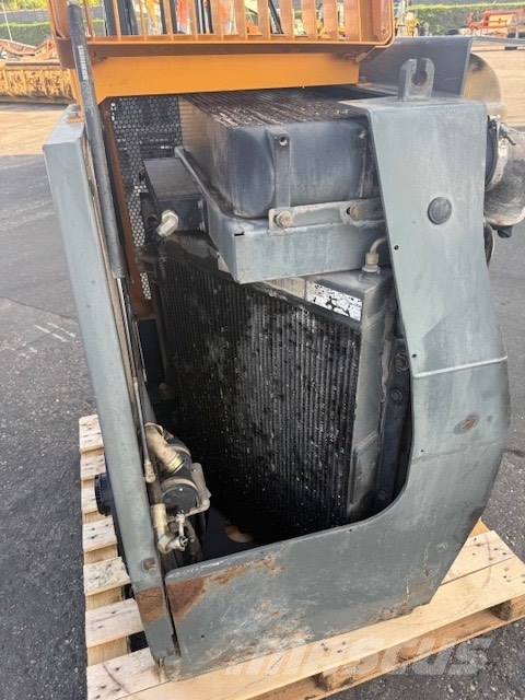Liebherr L 556 USED COLLER 라디에이터
