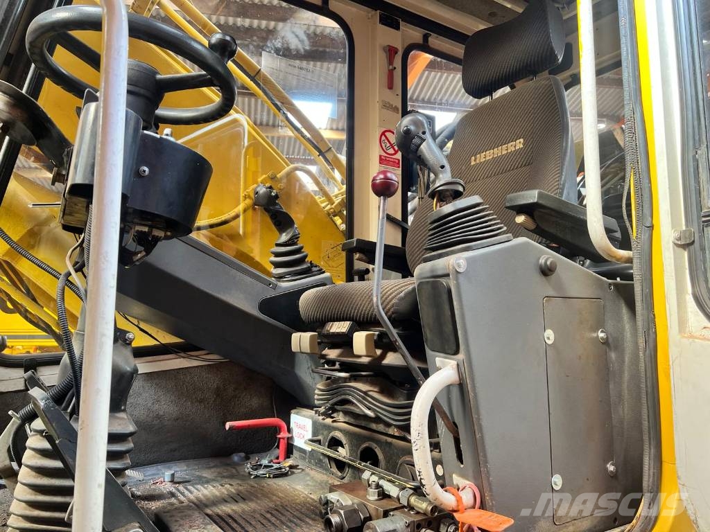 Liebherr A 900 ZW Escavadoras de rodas
