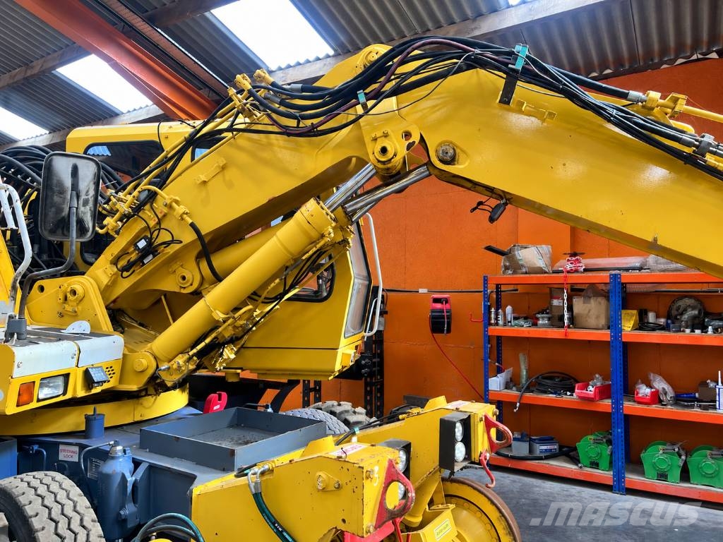 Liebherr A 900 ZW Escavadoras de rodas