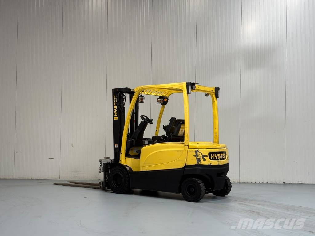 Hyster J3.0XN Elektriskie autoiekrāvēji