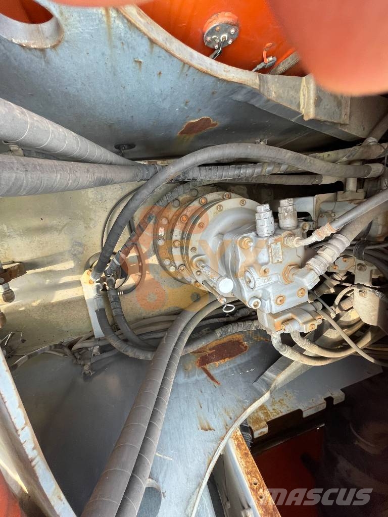 Hitachi ZX 360H Raupenbagger