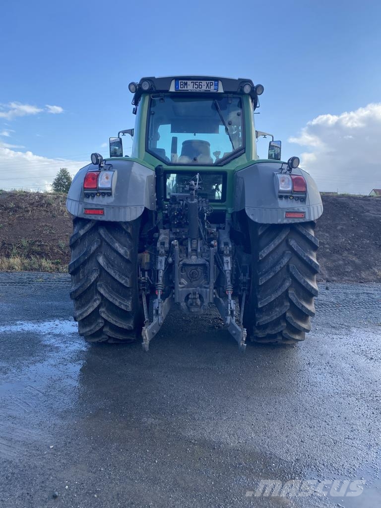 Fendt 824 VARIO PROFI + 拖拉机/农用车