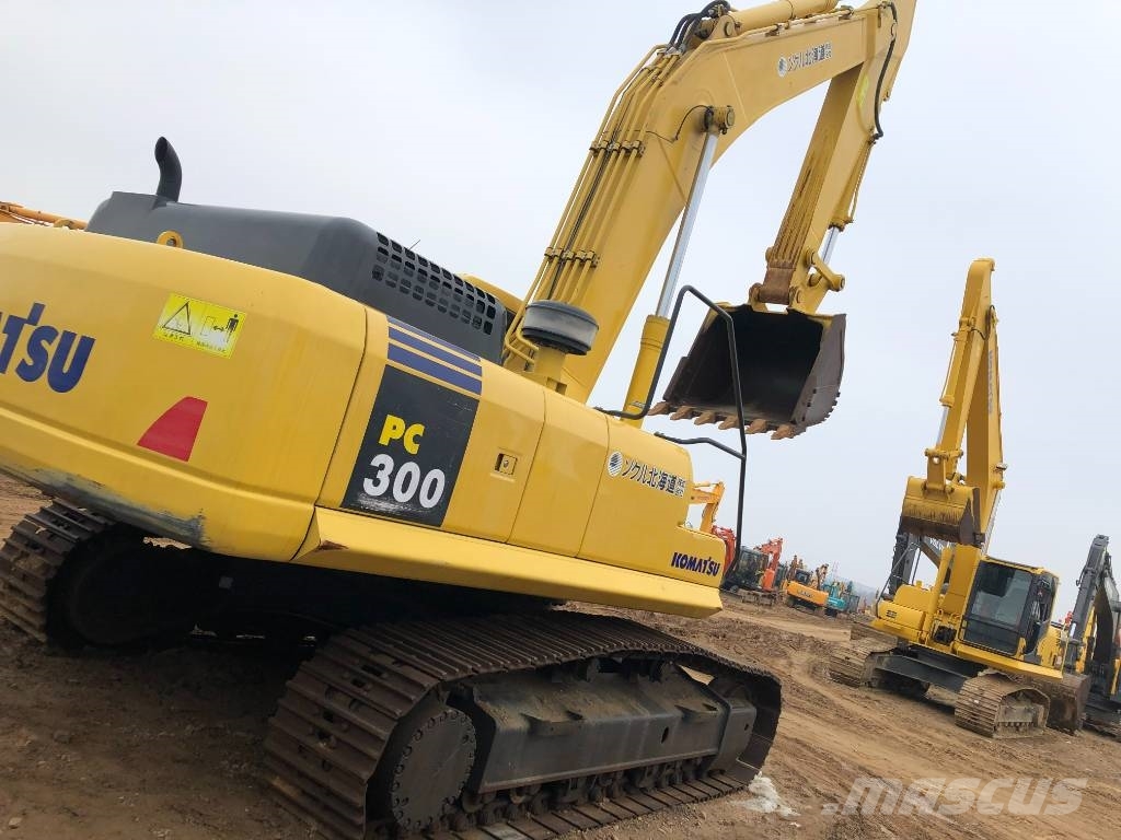 Komatsu 300 -7 Εκσκαφείς με ερπύστριες