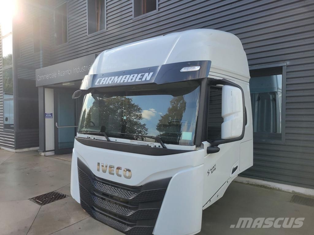 Iveco S-WAY EURO 6 2019 -> Kabiny a interiér