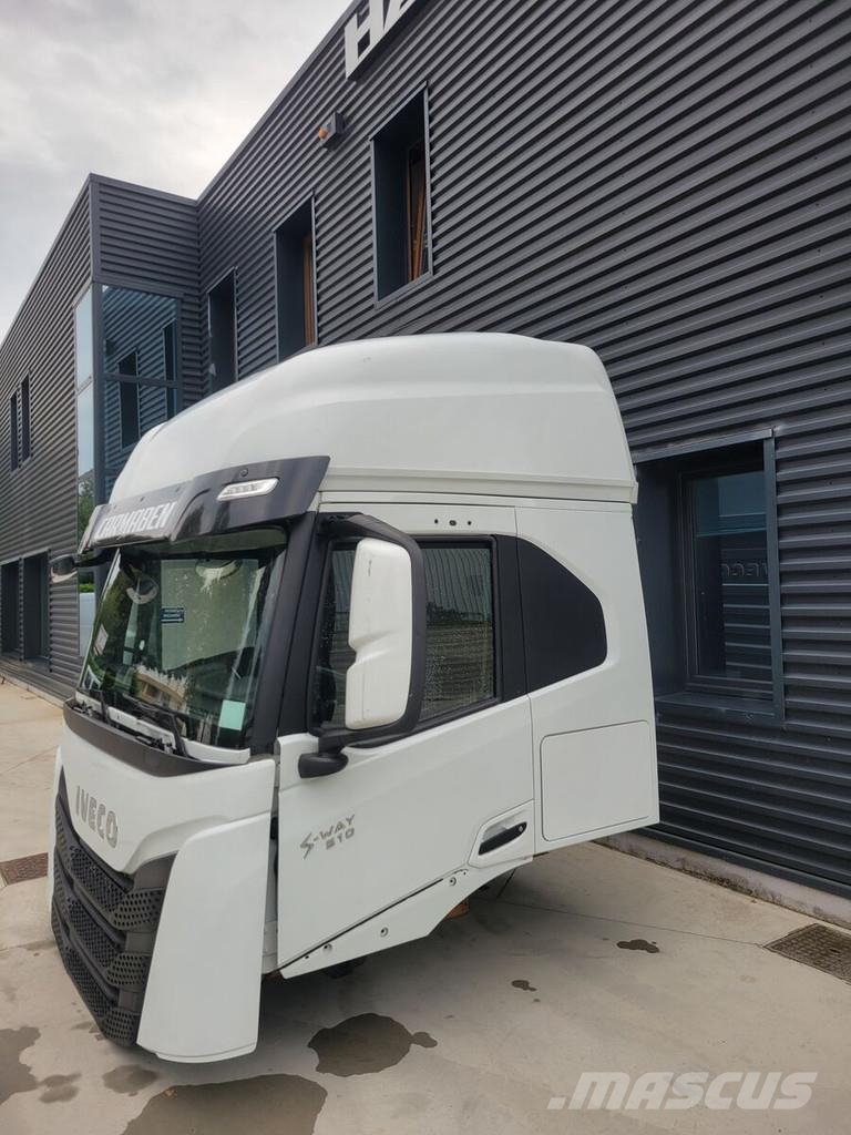 Iveco S-WAY EURO 6 2019 -> Kabiny a interiér