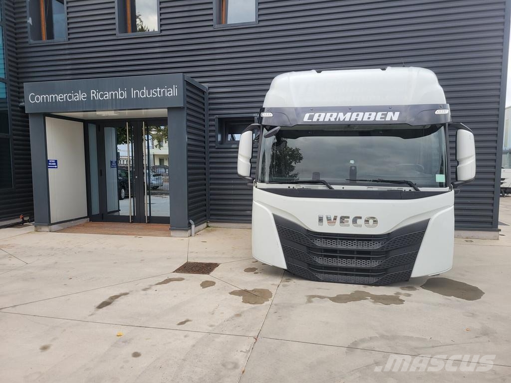 Iveco S-WAY EURO 6 2019 -> Kabiny a interiér