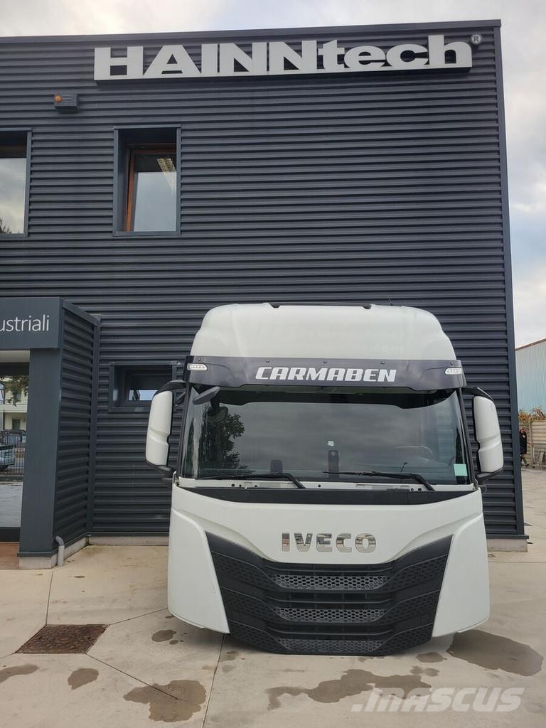 Iveco S-WAY EURO 6 2019 -> Kabiny a interiér