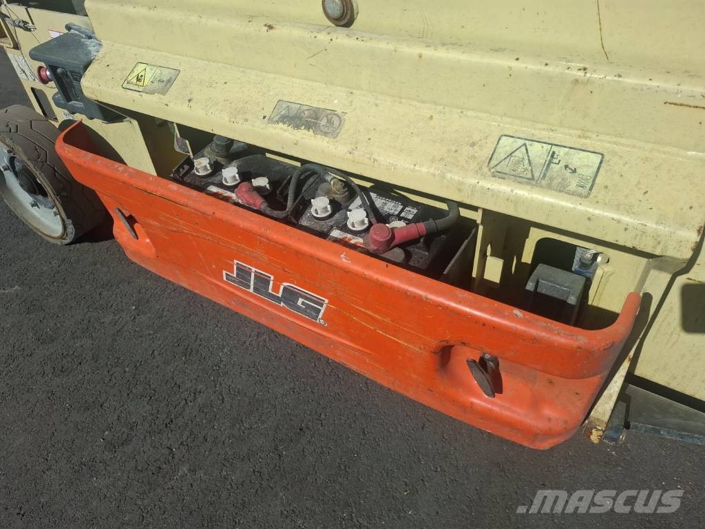 JLG 3246 ES Sakselifter